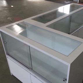 哈爾濱玻璃柜臺(tái) 推拉門(mén)配鎖